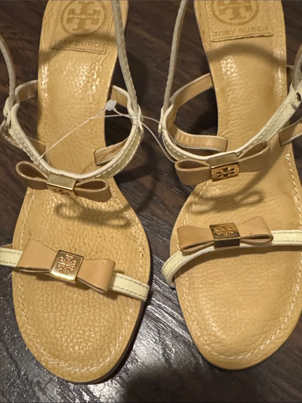 Tory Burch Women’s Tan & Ivory Bow Accent Sandals